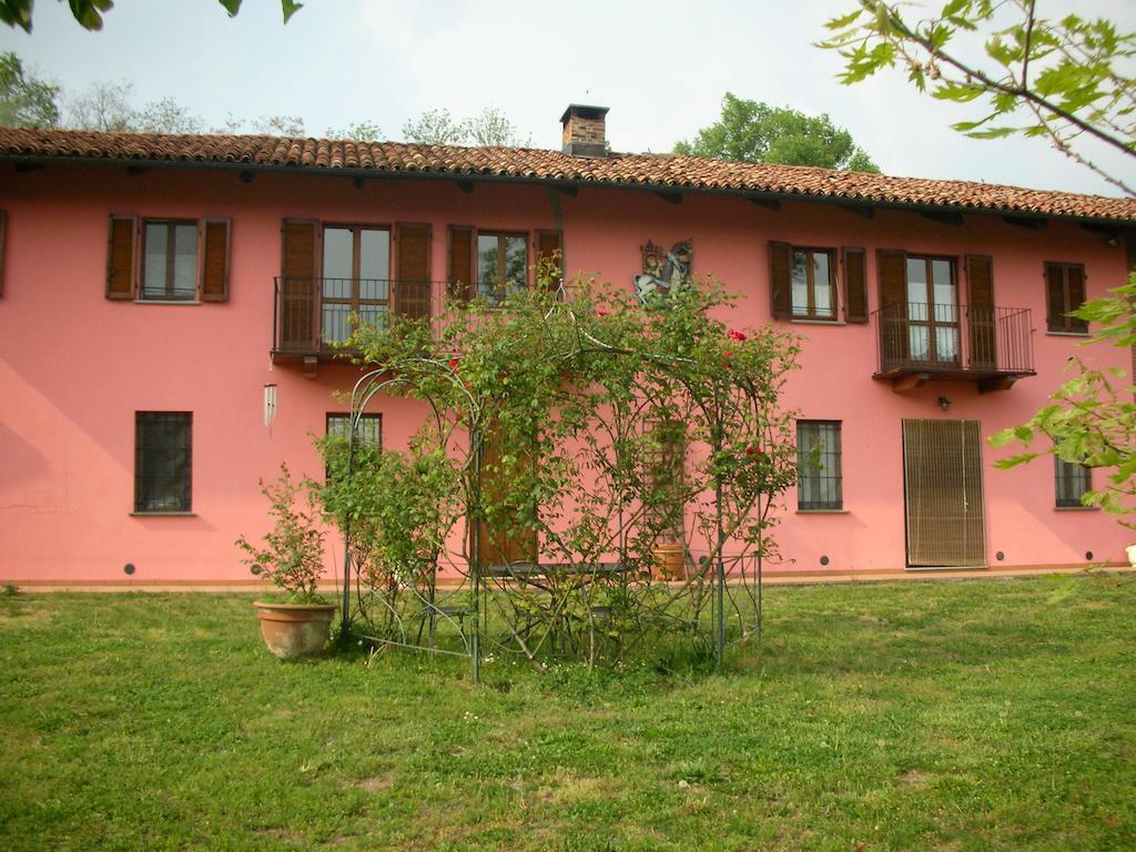 Cascina Nel Bosco Moncucco Torinese Exterior foto
