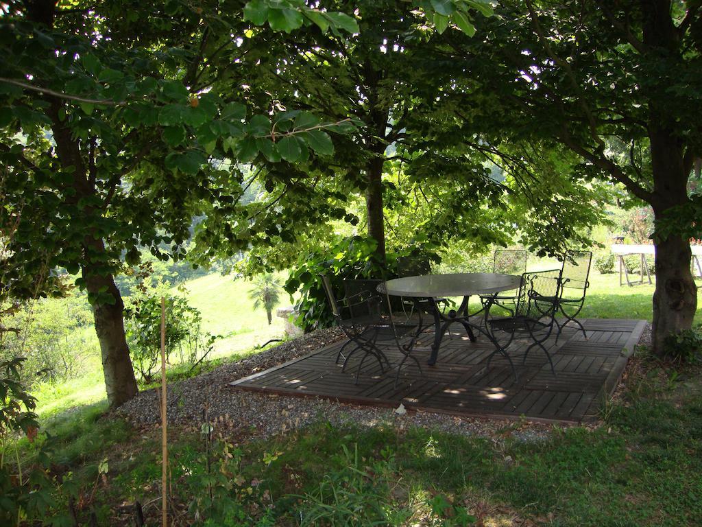 Cascina Nel Bosco Moncucco Torinese Exterior foto