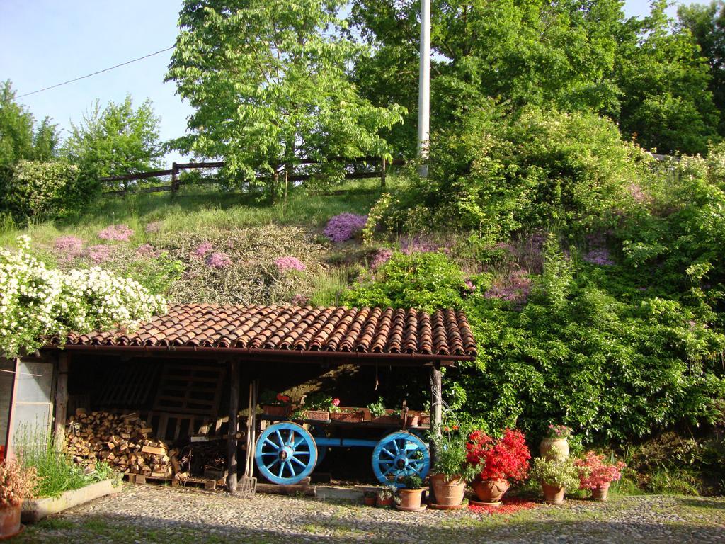 Cascina Nel Bosco Moncucco Torinese Exterior foto